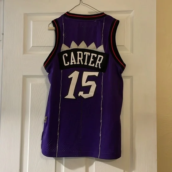 Raptors Jersey size medium - Picture 2 of 3